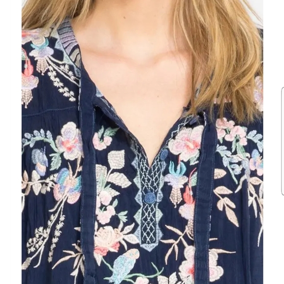 DREAMING BLOUSE - Picture 5 of 5